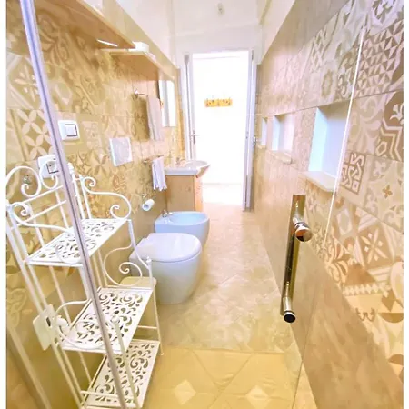 Casa Vacanze Patrizia Botrugno Extérieur photo
